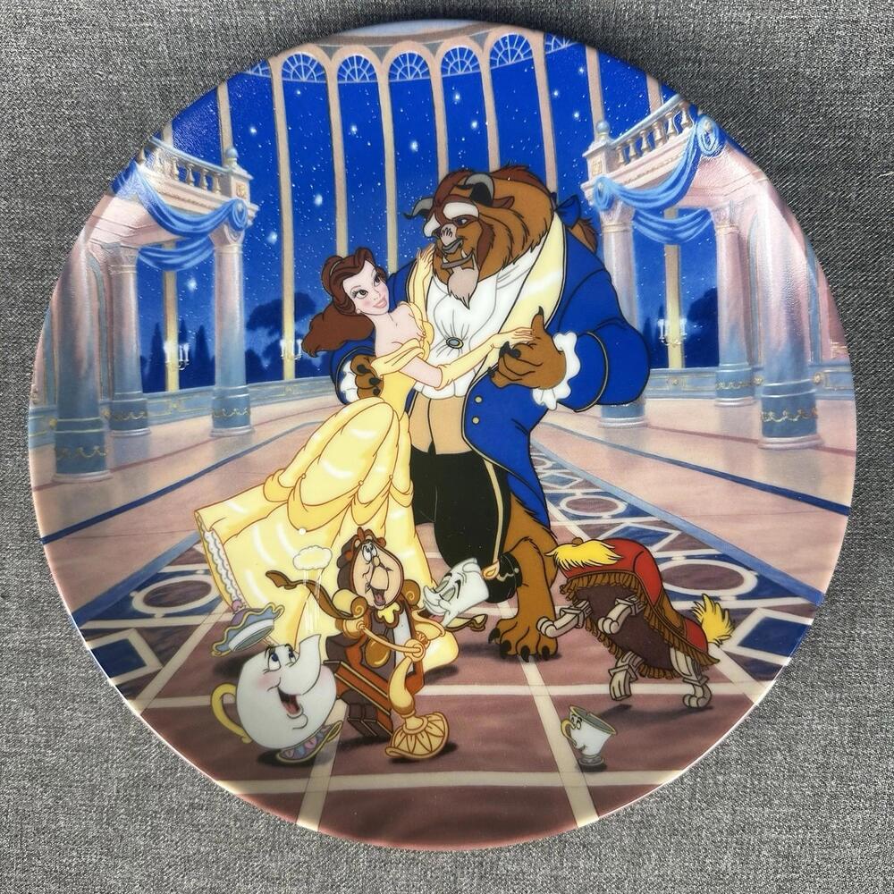 Walt Disney Beauty & The Beast “Love’s First Dance” Collectors Plate by Knowles